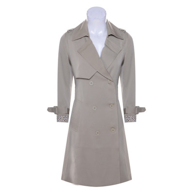 华萨尼vsarnni  春夏 女装 上装 风衣 vsw19312卡其